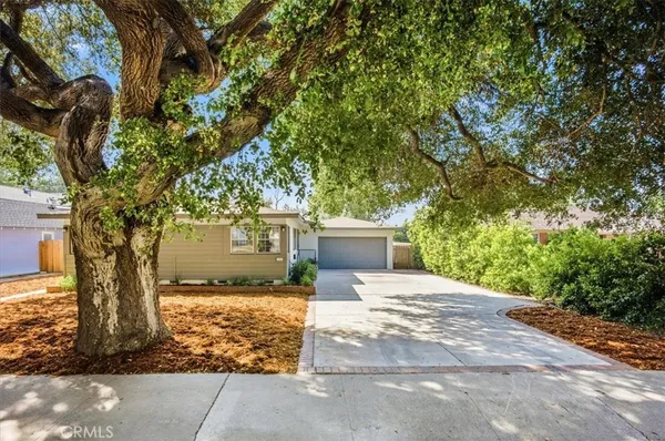 $925,000 | 188 East Green Street, Claremont, CA 91711