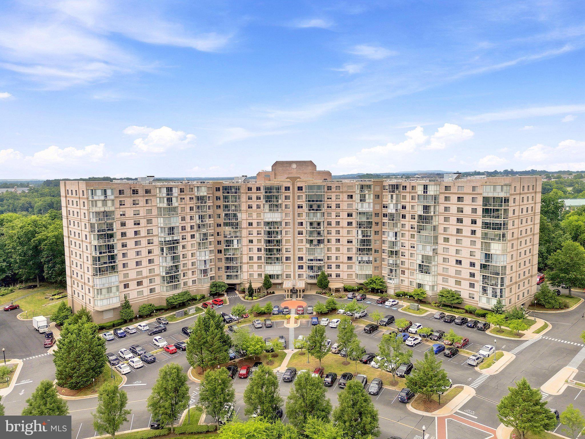 19375 Cypress Ridge Terrace, Unit 922 Leesburg, VA 20176 - Photo 1 of 89 Aerial View
