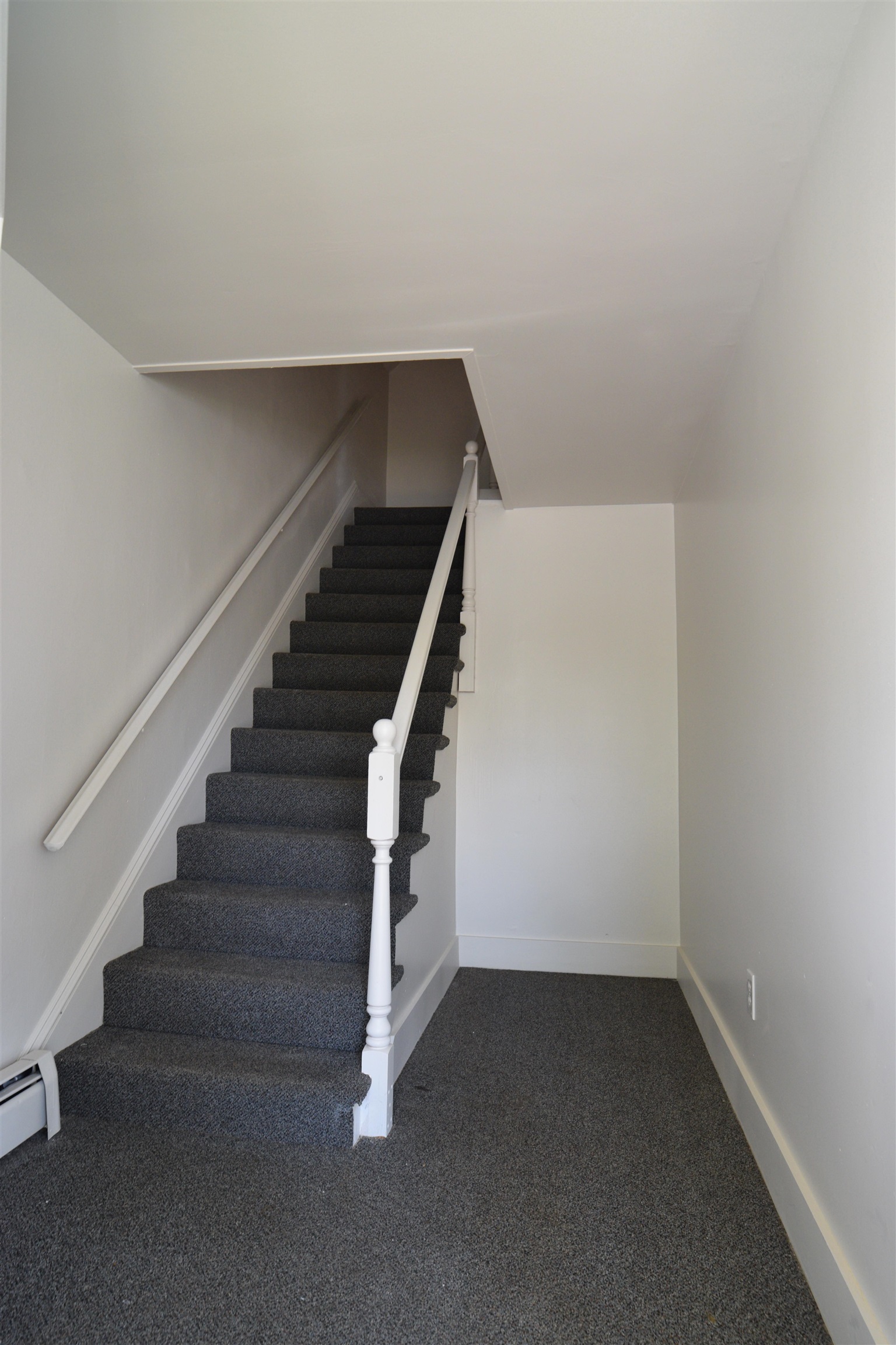 81 Winter Street, Unit 2 Exeter, NH 03833 - Photo 9 of 10