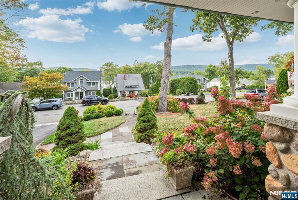 203 Long Pond Road West Milford, NJ 07421 - Photo 3 of 50