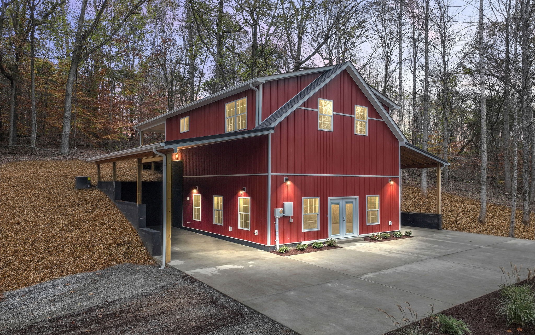 33 Estes Road Charlotte, TN 37036 - Photo 1 of 37 Gallery Image 1