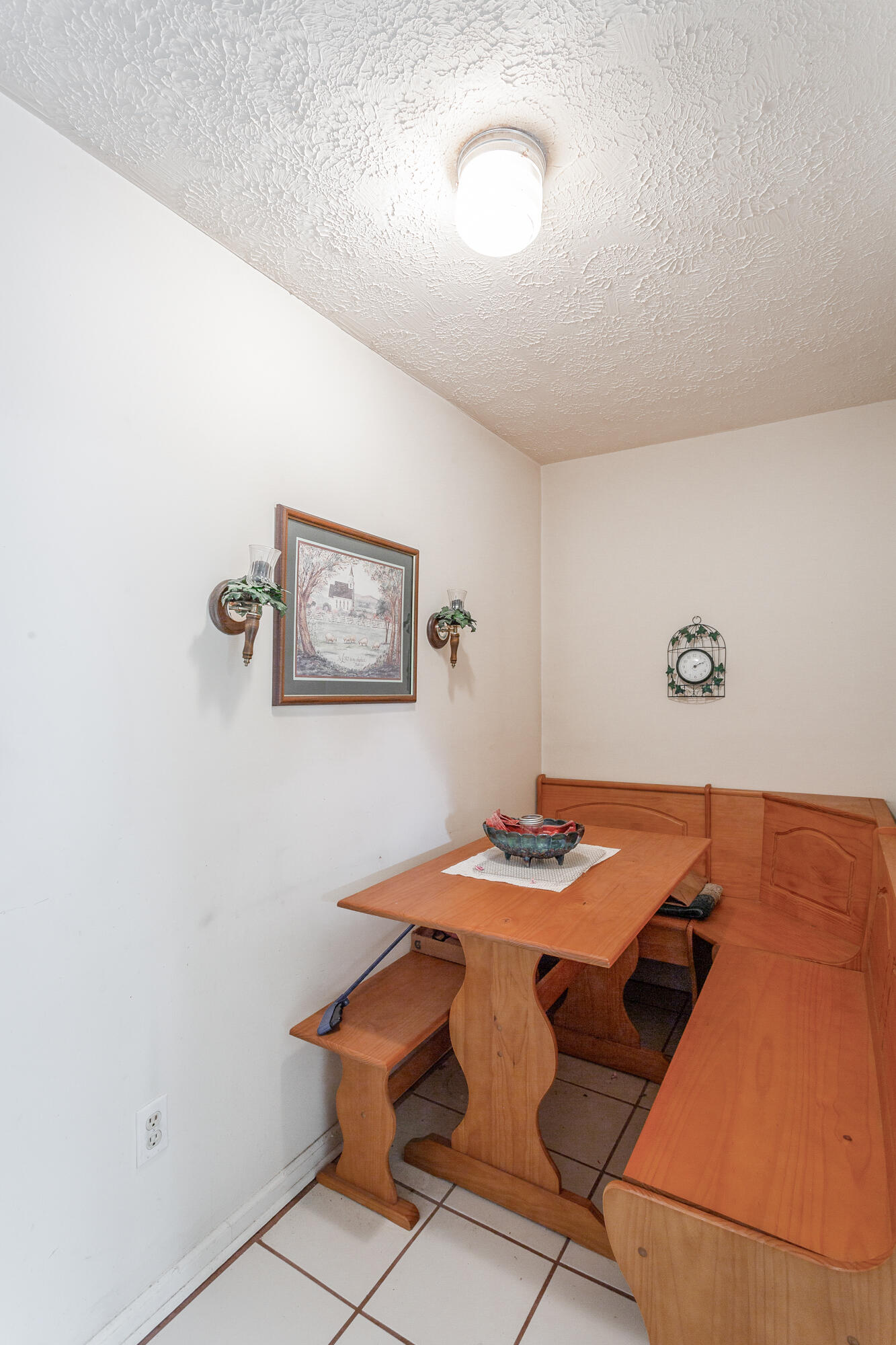 2730 Forest Road Chattanooga, TN 37406 - Photo 25 of 43 Breakfast Nook