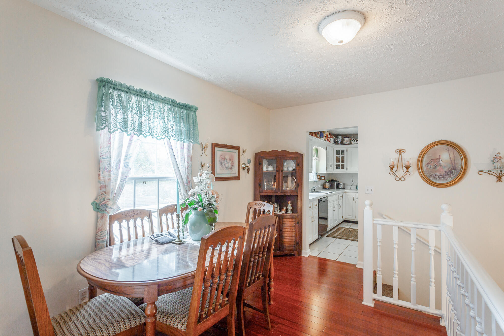 2730 Forest Road Chattanooga, TN 37406 - Photo 26 of 43 Dining Room
