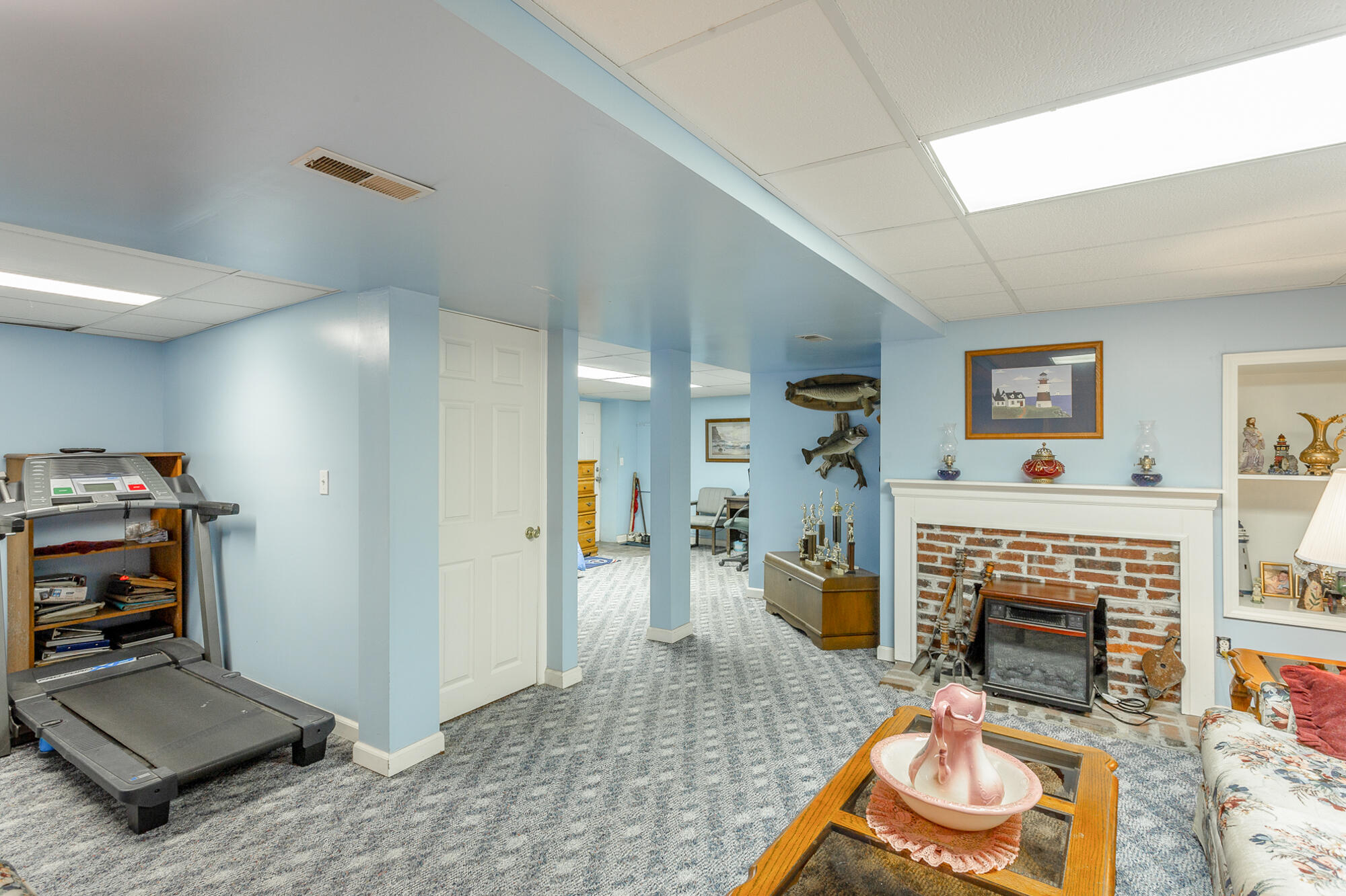 2730 Forest Road Chattanooga, TN 37406 - Photo 29 of 43 Basement Den