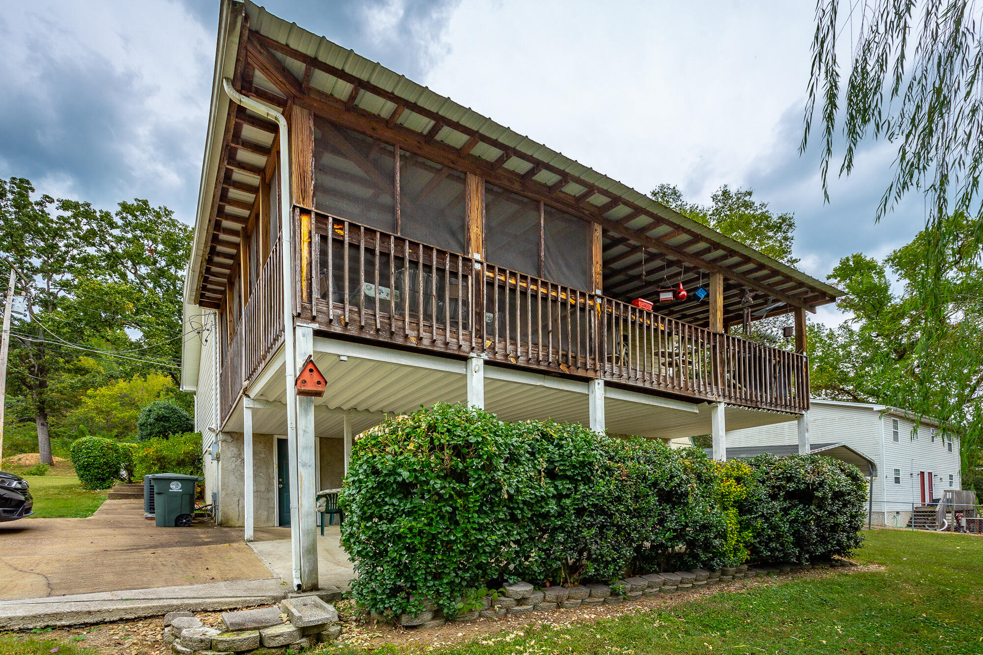 2730 Forest Road Chattanooga, TN 37406 - Photo 4 of 43 Back of Home