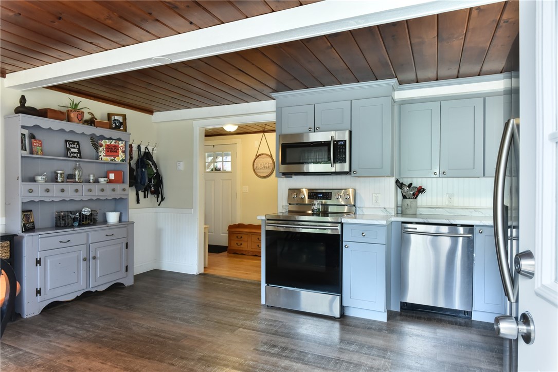 6785 Flat River Road Coventry, RI 02827 - Photo 11 of 29
