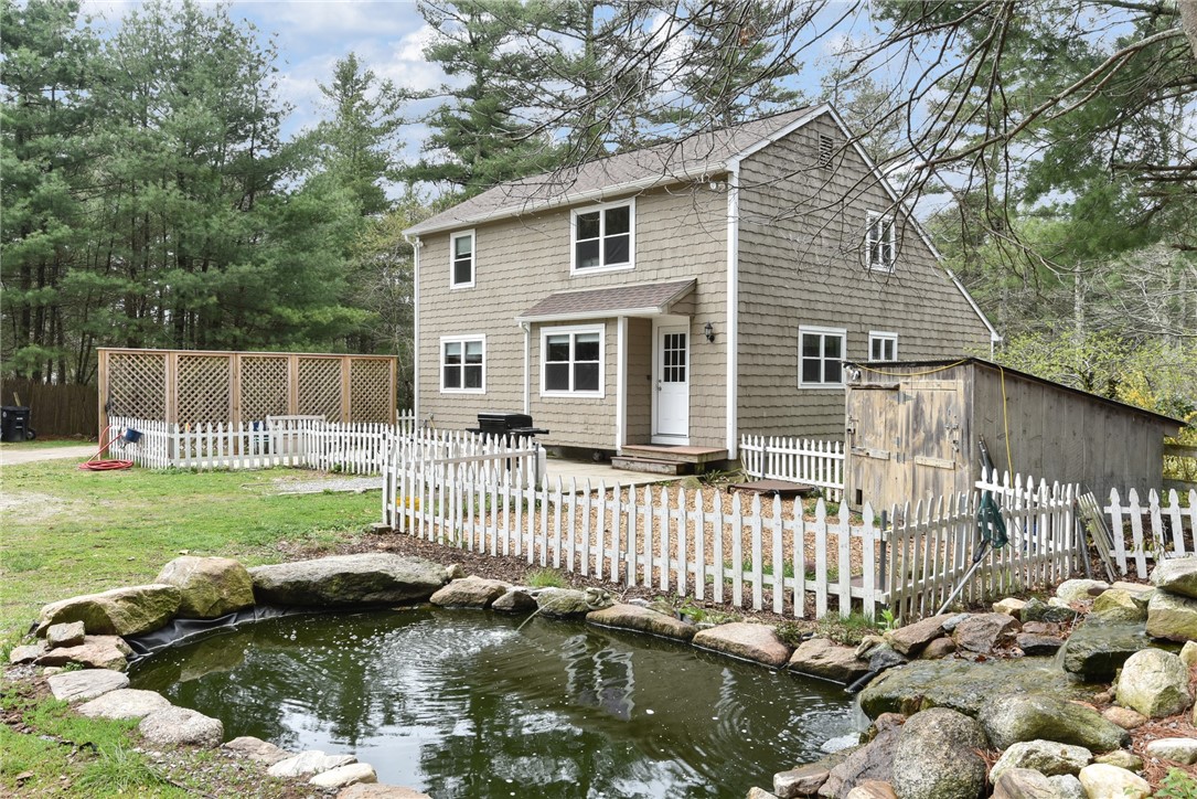 6785 Flat River Road Coventry, RI 02827 - Photo 4 of 29