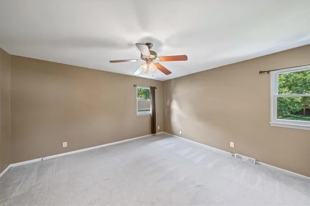 $420,000 | 7808 Long Avenue, Lenexa, KS 66216