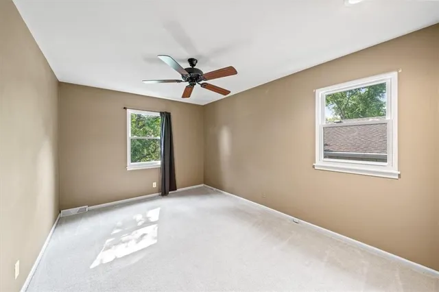 $420,000 | 7808 Long Avenue, Lenexa, KS 66216