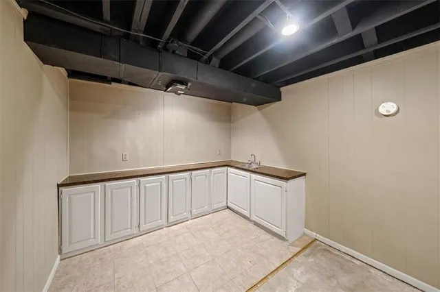 $420,000 | 7808 Long Avenue, Lenexa, KS 66216