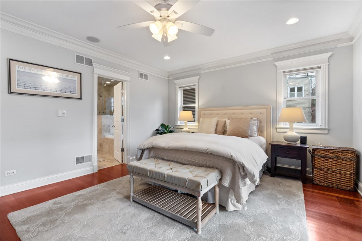 3709 North Wayne Avenue, Unit 1 Chicago, IL 60613 - Photo 19 of 37