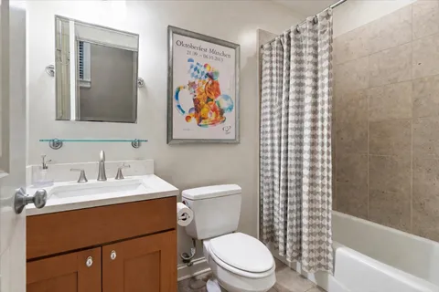 $1,124,500 | 3709 North Wayne Avenue, Unit 1, Chicago, IL 60613