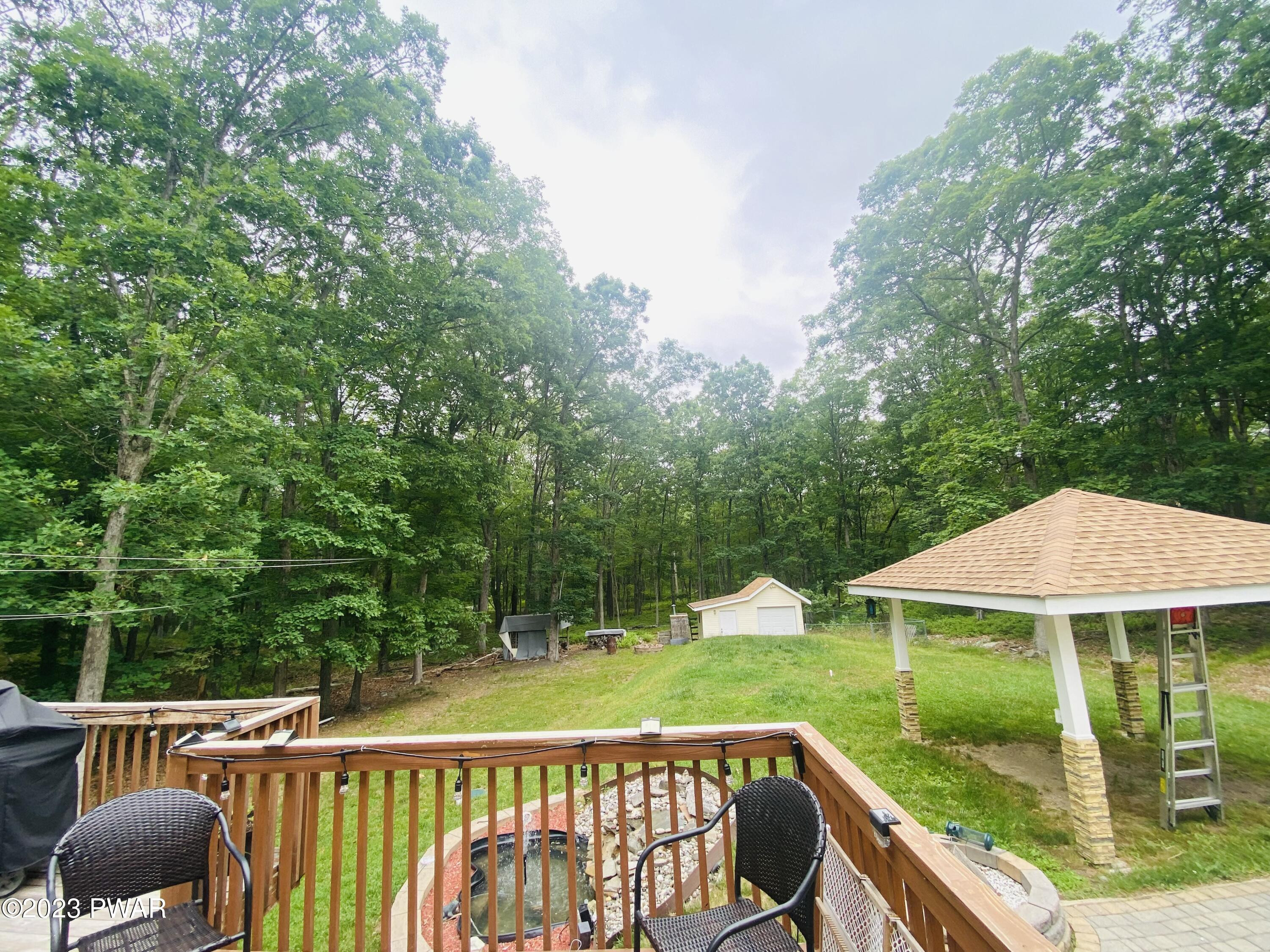 1529 Deer Run East Bushkill, PA 18324 - Photo 45 of 54