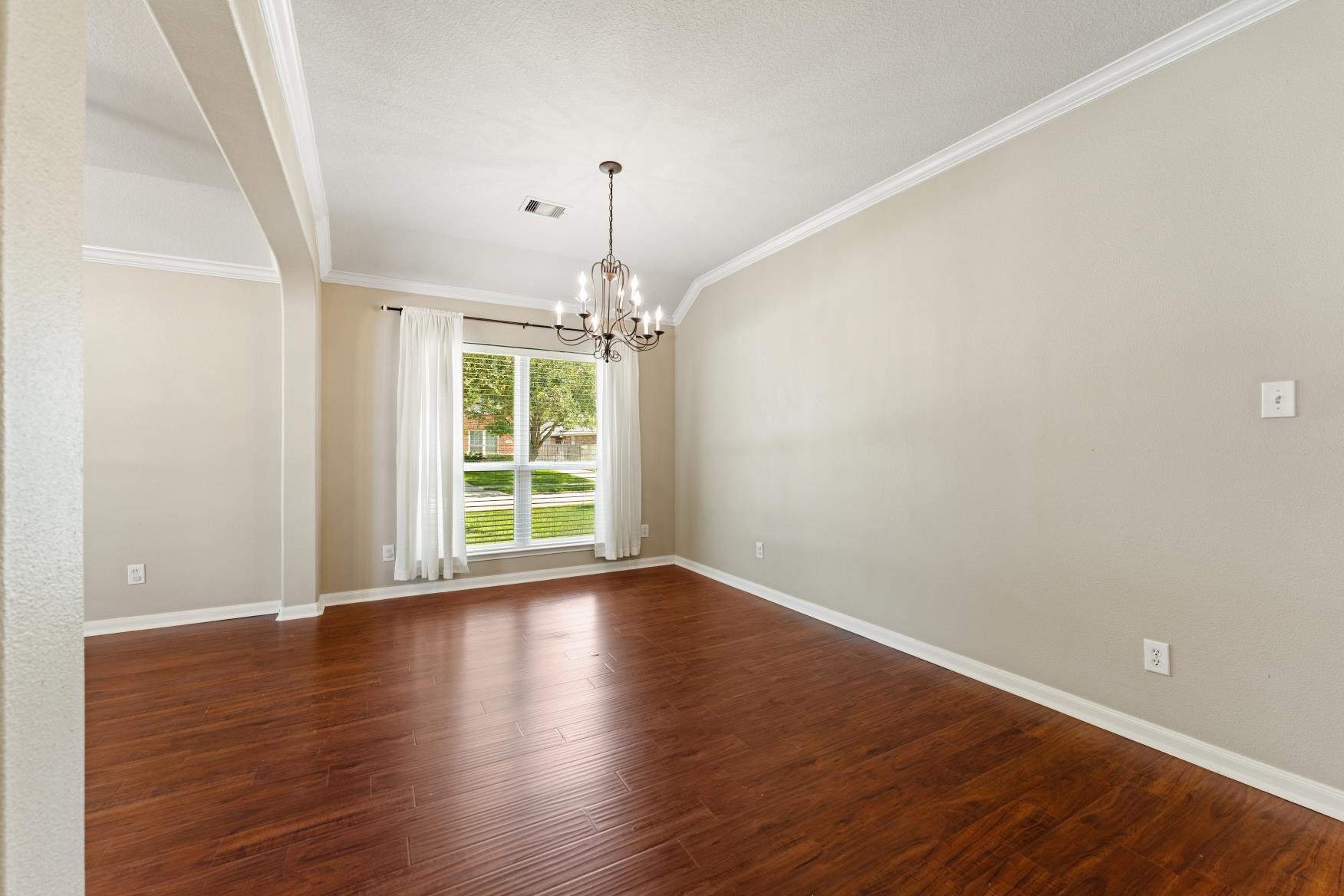 922 Spring Source Place Spring, TX 77373 - Photo 8 of 30 Gallery Image 8
