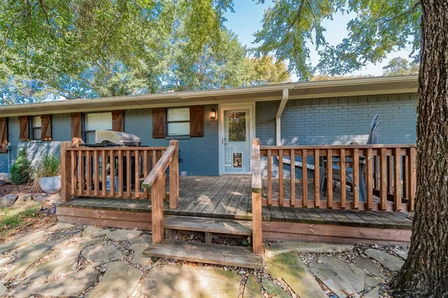 $325,000 | 220 County Road 3324, Emory, TX 75440