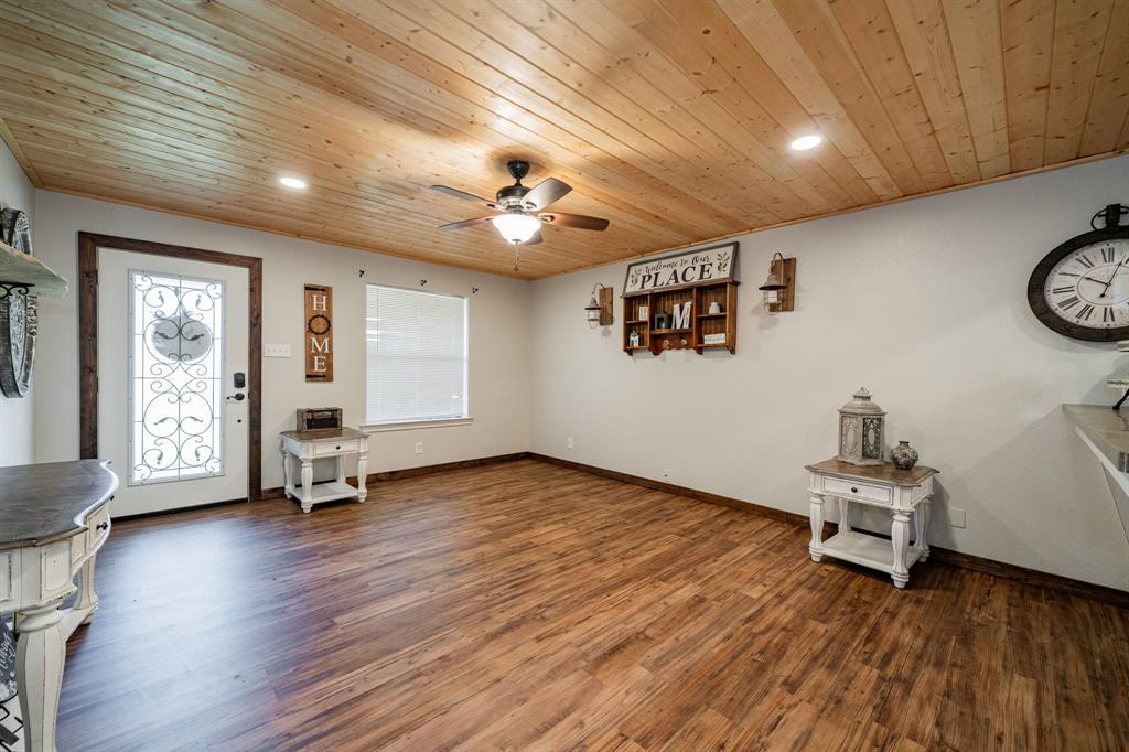 220 County Road 3324 Emory, TX 75440 - Photo 6 of 31