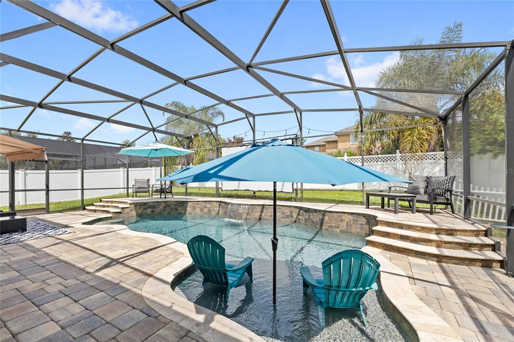 13243 Charfield Street Windermere, FL 34786 - Photo 7 of 39 a outdoor view with a sitting space