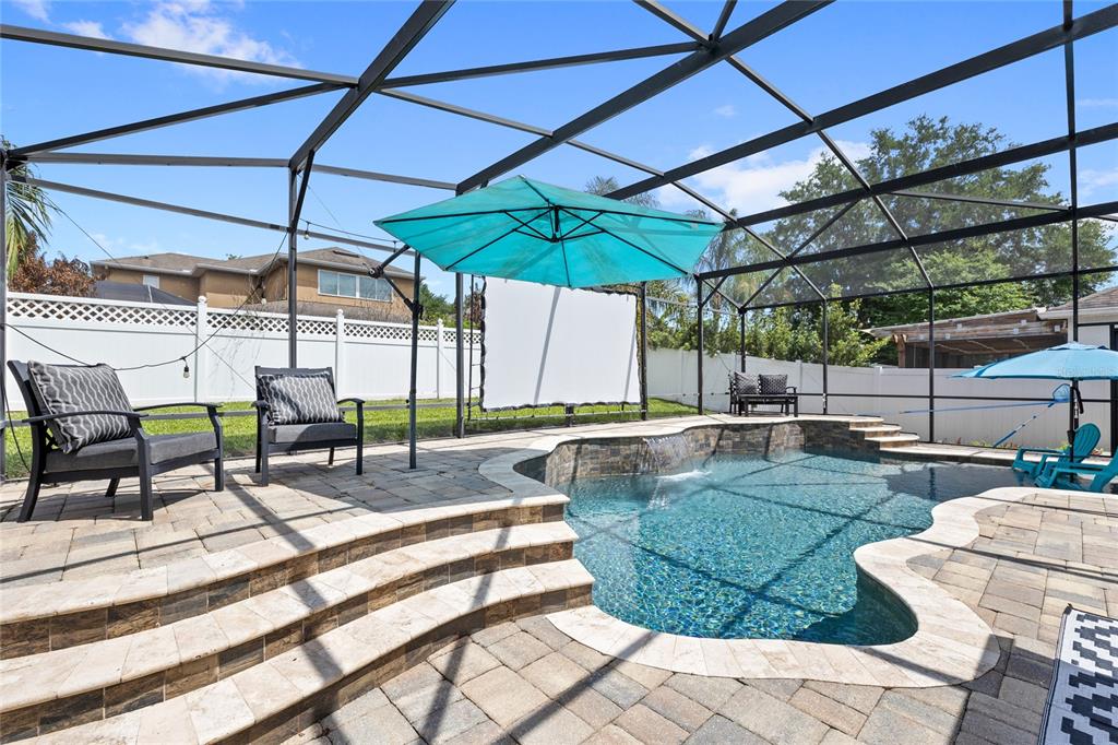 13243 Charfield Street Windermere, FL 34786 - Photo 8 of 39 a view of a backyard with sitting area