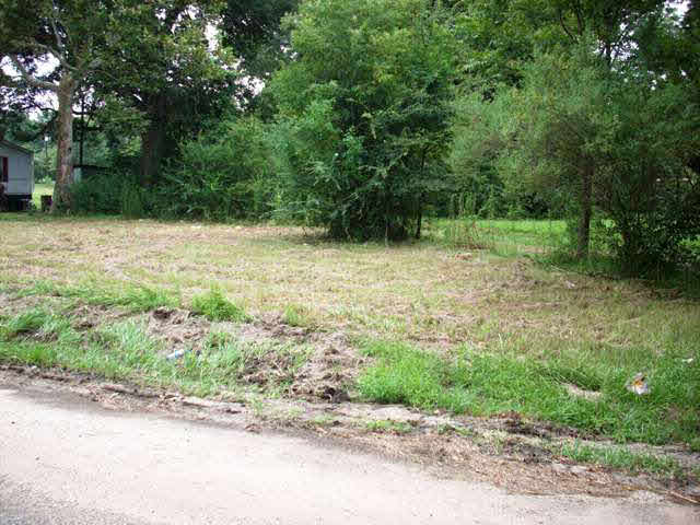 7 Fennell Street Atmore, AL 36502 - Photo 9 of 11
