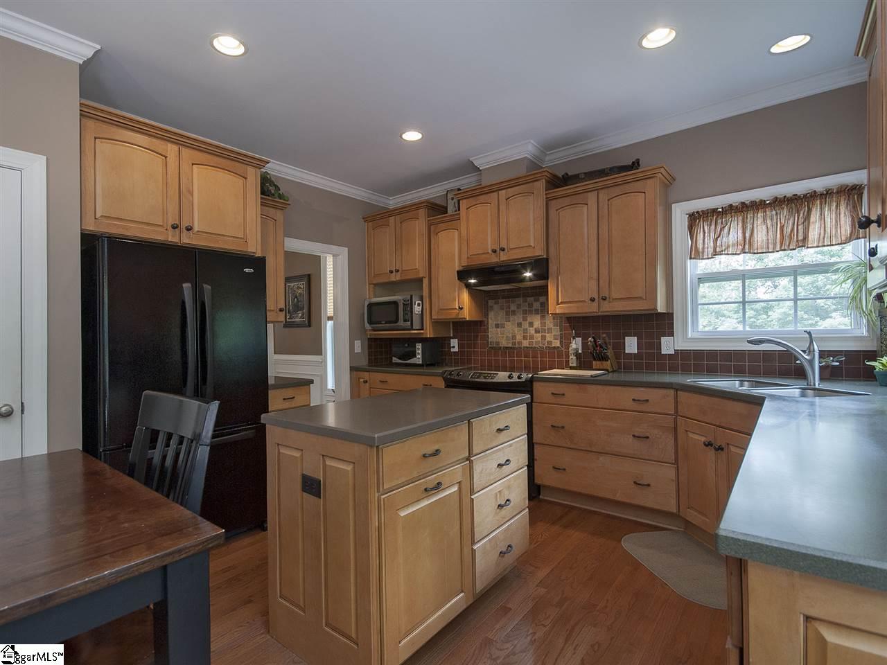 151 Red Maple Circle Easley, SC 29642 - Photo 9 of 36 Gallery Image 9