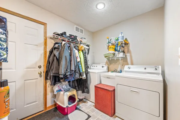$425,000 | 7856 135th Avenue, Stanwood, MI 49346