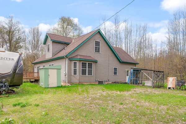 $425,000 | 7856 135th Avenue, Stanwood, MI 49346