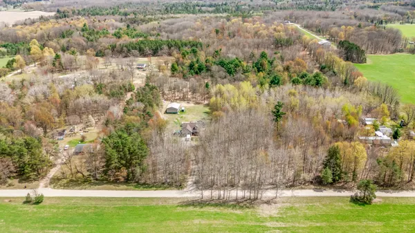 $425,000 | 7856 135th Avenue, Stanwood, MI 49346