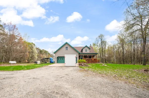 $425,000 | 7856 135th Avenue, Stanwood, MI 49346