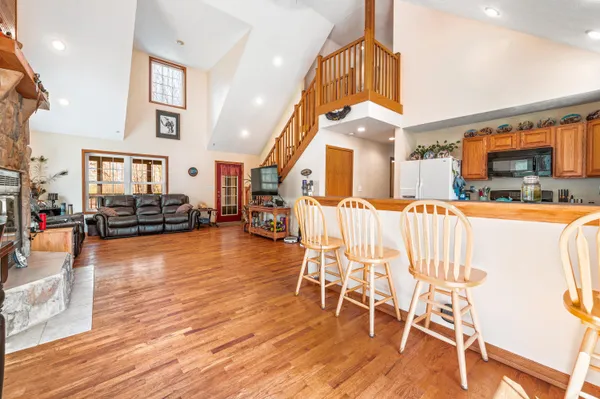 $425,000 | 7856 135th Avenue, Stanwood, MI 49346