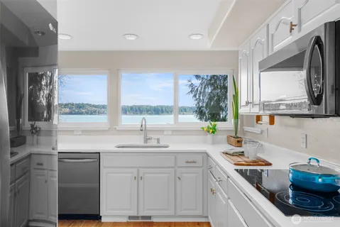 $1,490,000 | 14130 Sandy Hook Road Northeast, Poulsbo, WA 98383