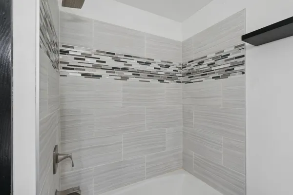 $239,900 | 110 South Drive, Circle Pines, MN 55014