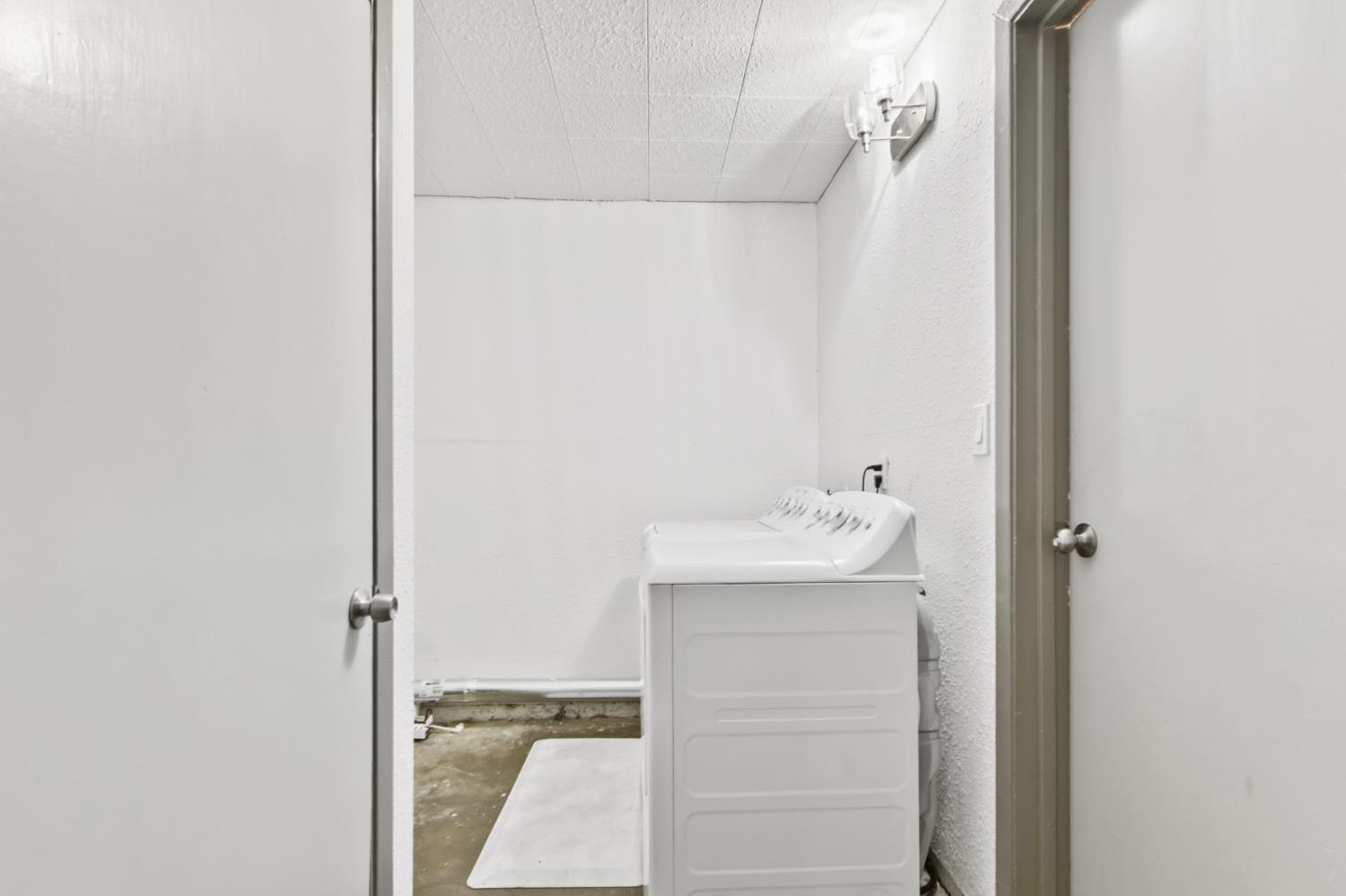 1518 Pole Line Road Davis, CA 95618 - Photo 28 of 45 Gallery Image 28