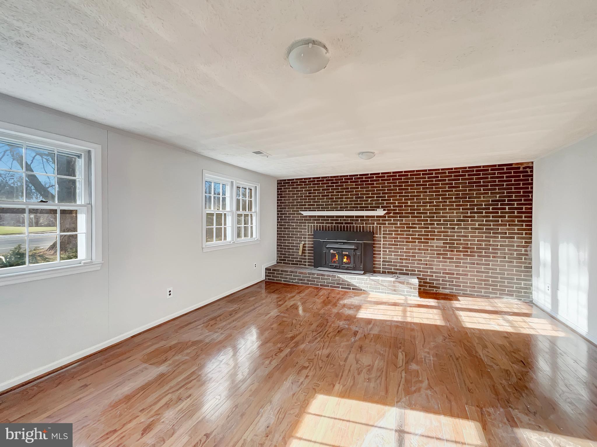 4805 Wakefield Chapel Road Annandale, VA 22003 - Photo 16 of 18