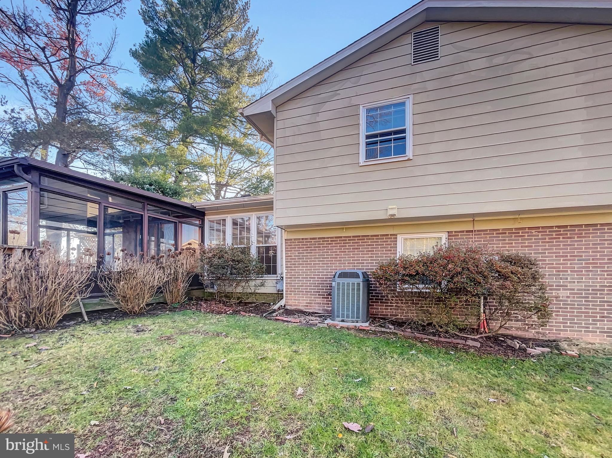 4805 Wakefield Chapel Road Annandale, VA 22003 - Photo 10 of 18