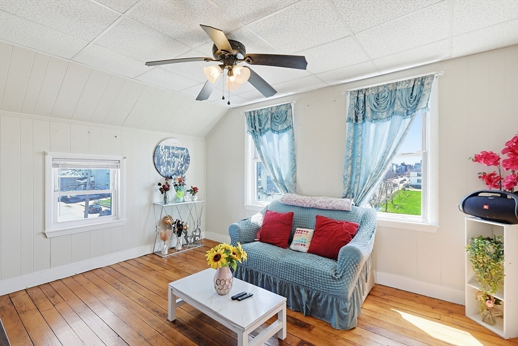 464 Birch Street Fall River, MA 02724 - Photo 20 of 35