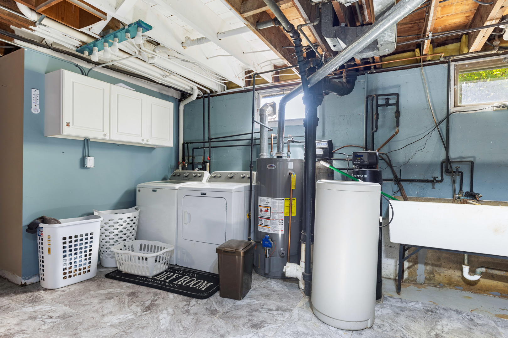 2019 Hawthorn Road Marengo, IL 60152 - Photo 13 of 24 a utility room with dryer and washer