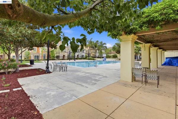 $799,999 | 152 Heligan Lane, Unit 15, Livermore, CA 94551