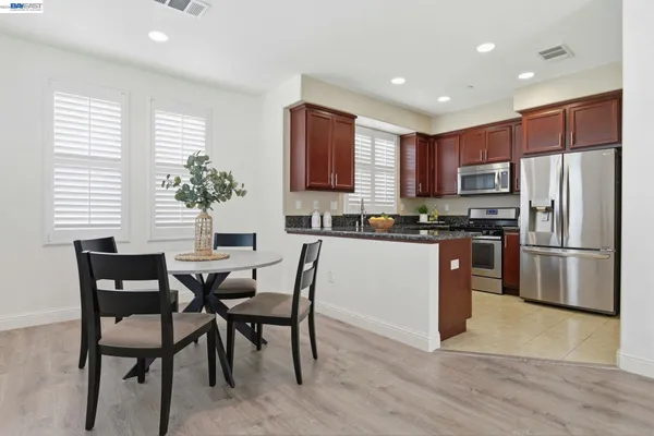 $799,999 | 152 Heligan Lane, Unit 15, Livermore, CA 94551