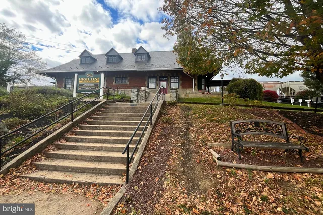 $269,900 | 148 North Carlisle Street, Greencastle, PA 17225