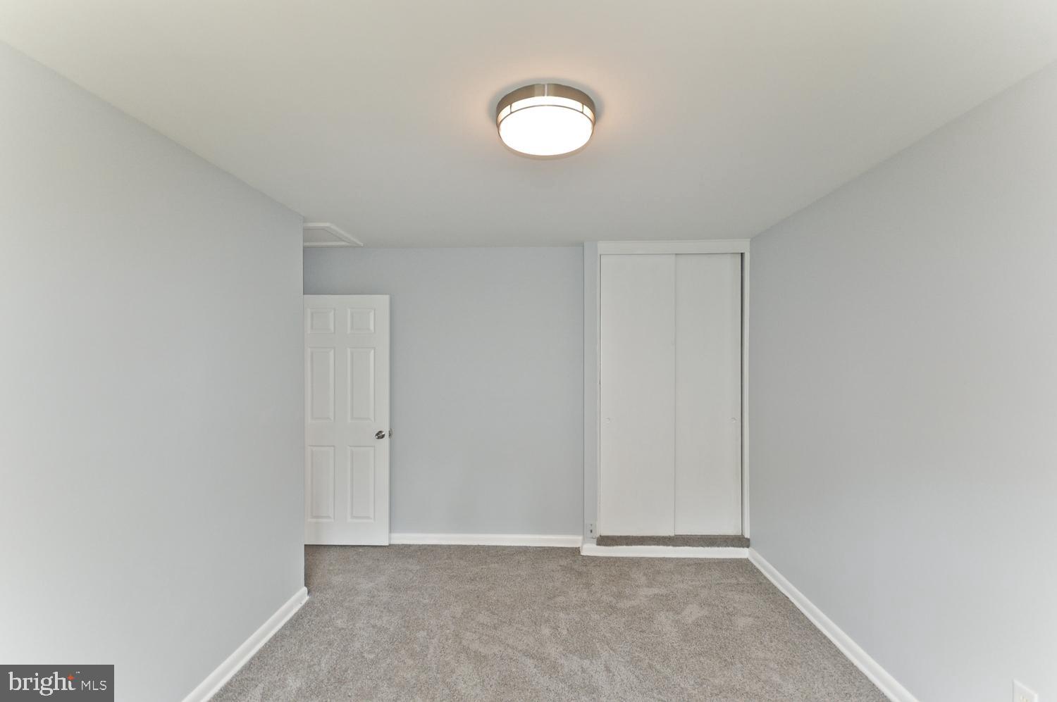 7821 Burnside Road Hyattsville, MD 20785 - Photo 22 of 37