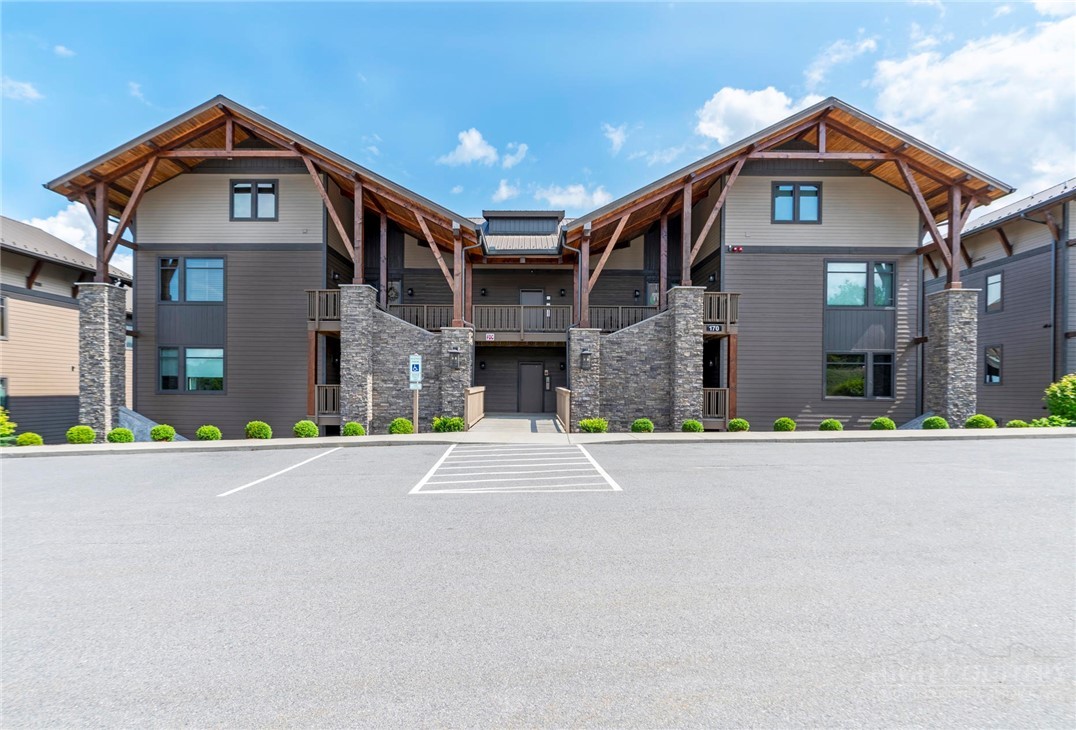 170 Profile Point, Unit S314 Boone, NC 28607 - Photo 2 of 41