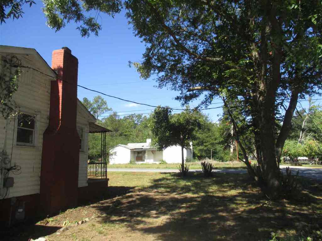 33 Spring Street Pelzer, SC 29669 - Photo 3 of 18