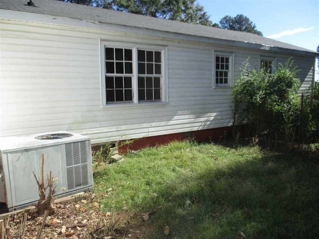 33 Spring Street Pelzer, SC 29669 - Photo 6 of 18