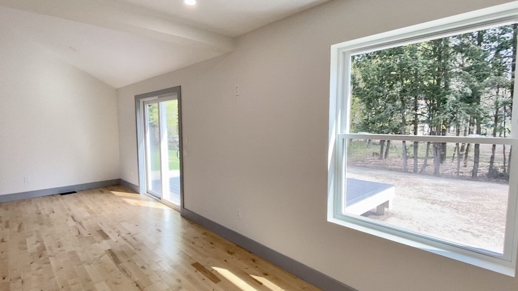 129 Plumtree Road Sunderland, MA 01375 - Photo 11 of 42