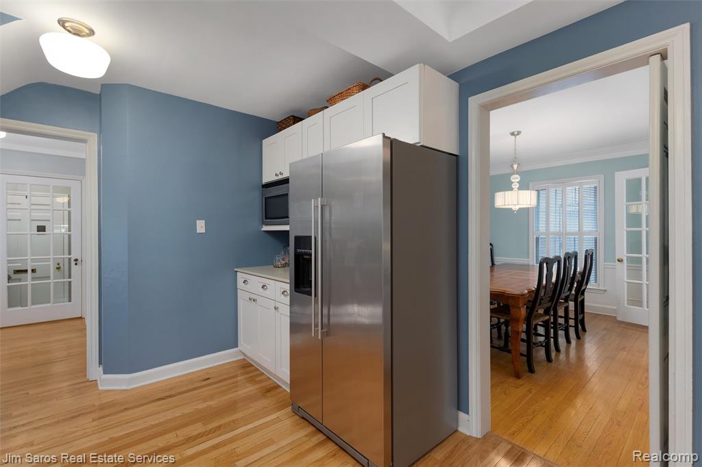 480 Fisher Road Grosse Pointe Farms, MI 48230 - Photo 12 of 34