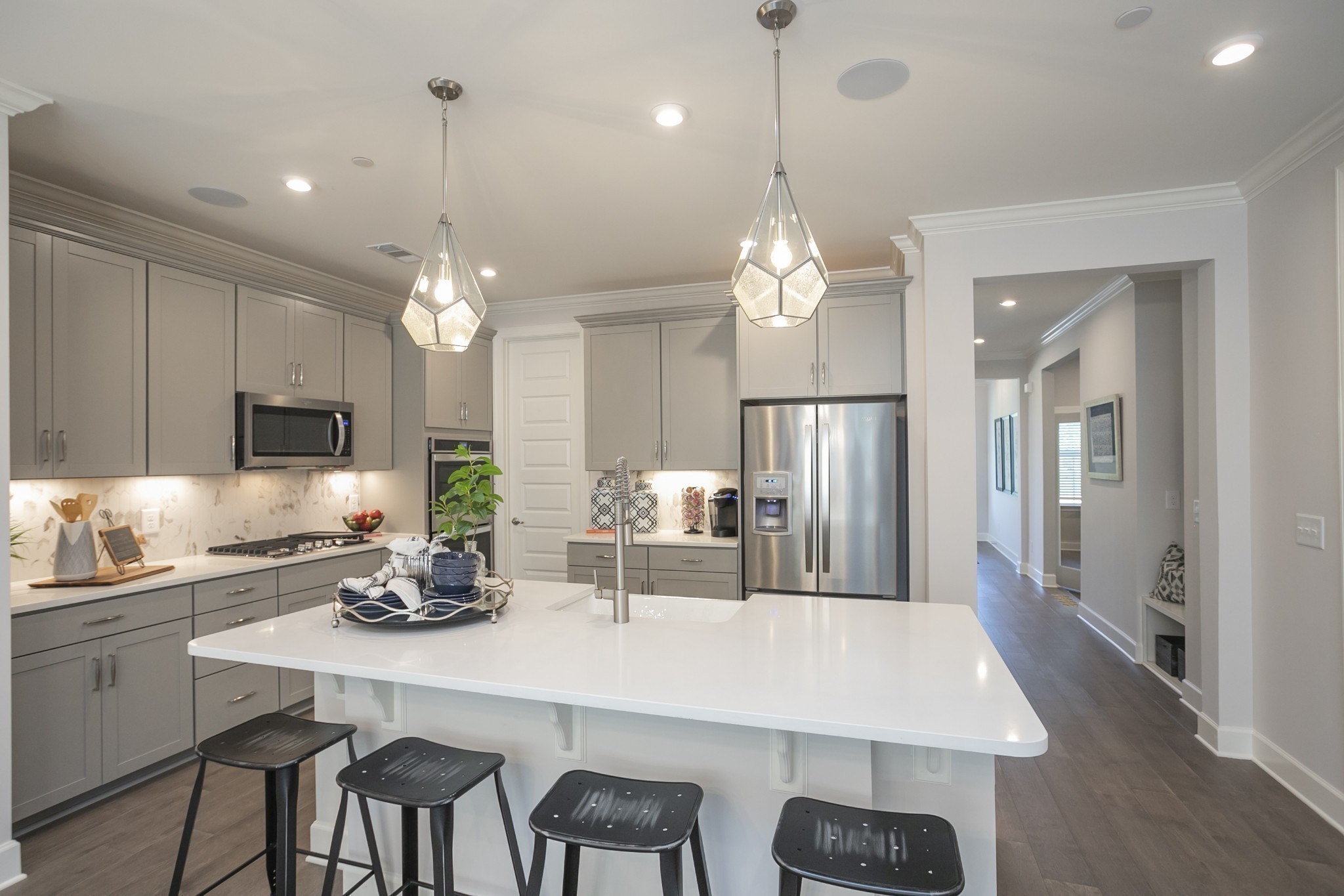 506 Pine Valley Rd Mount Mount Juliet, TN 37122 - Photo 13 of 29 a large kitchen with a table and chairs
