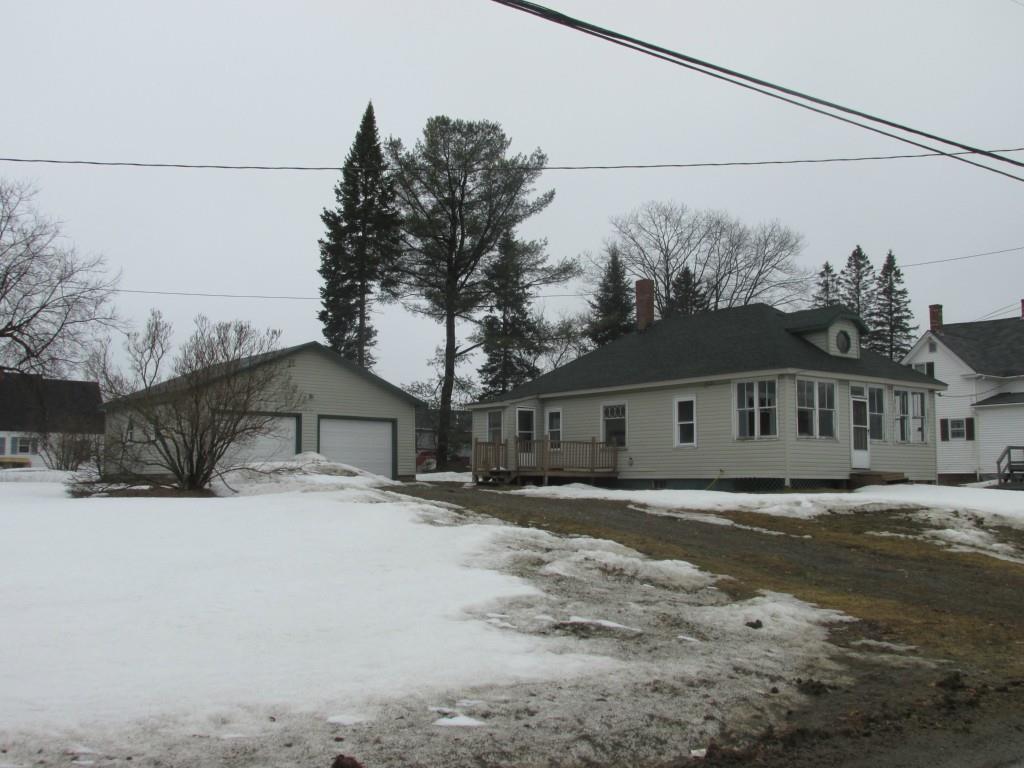 10 Pleasant Street Howland, ME 04448 - Photo 1 of 8 Photo