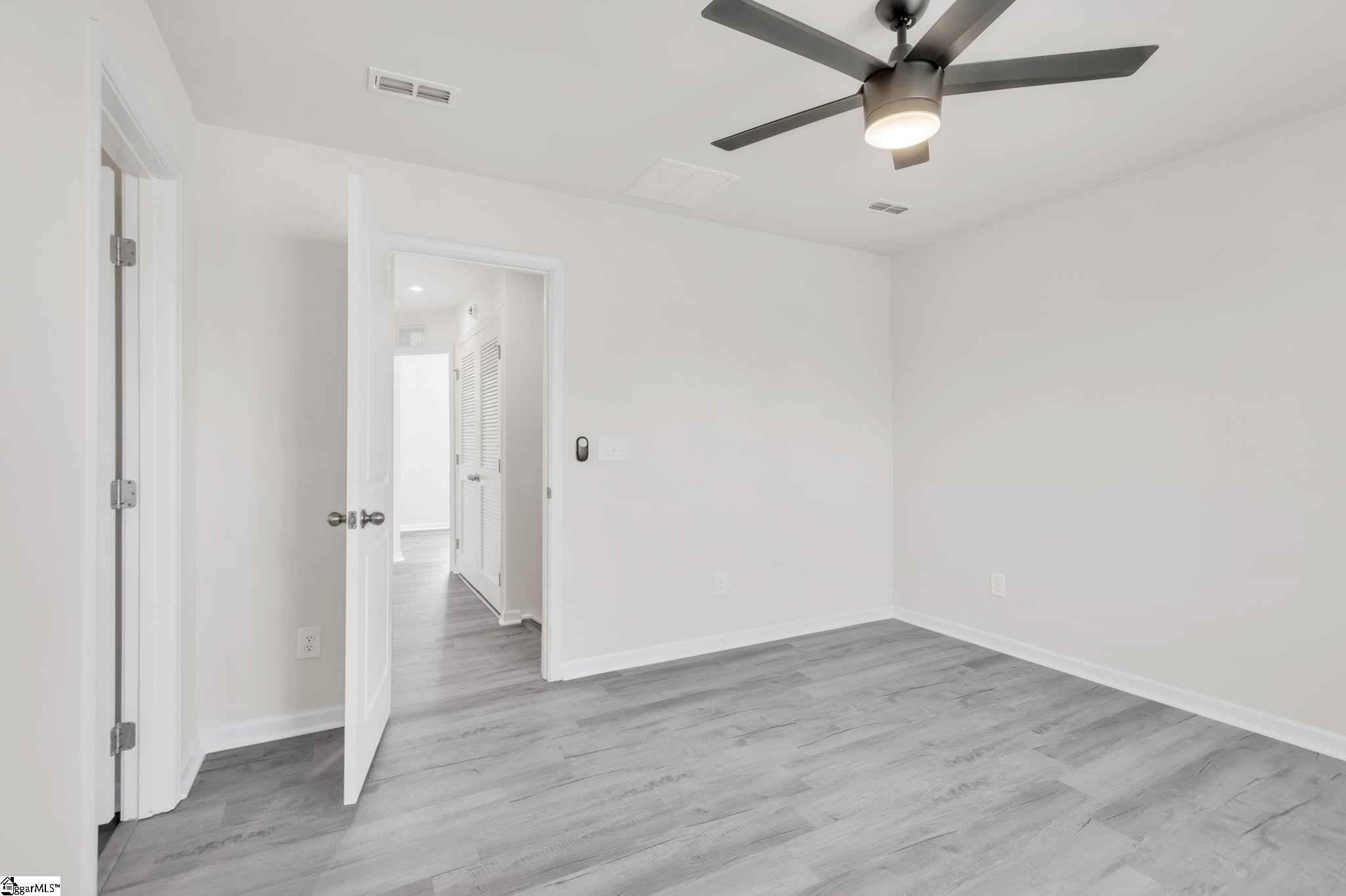 206 Juglans Way Greer, SC 29651 - Photo 18 of 36 Gallery Image 18