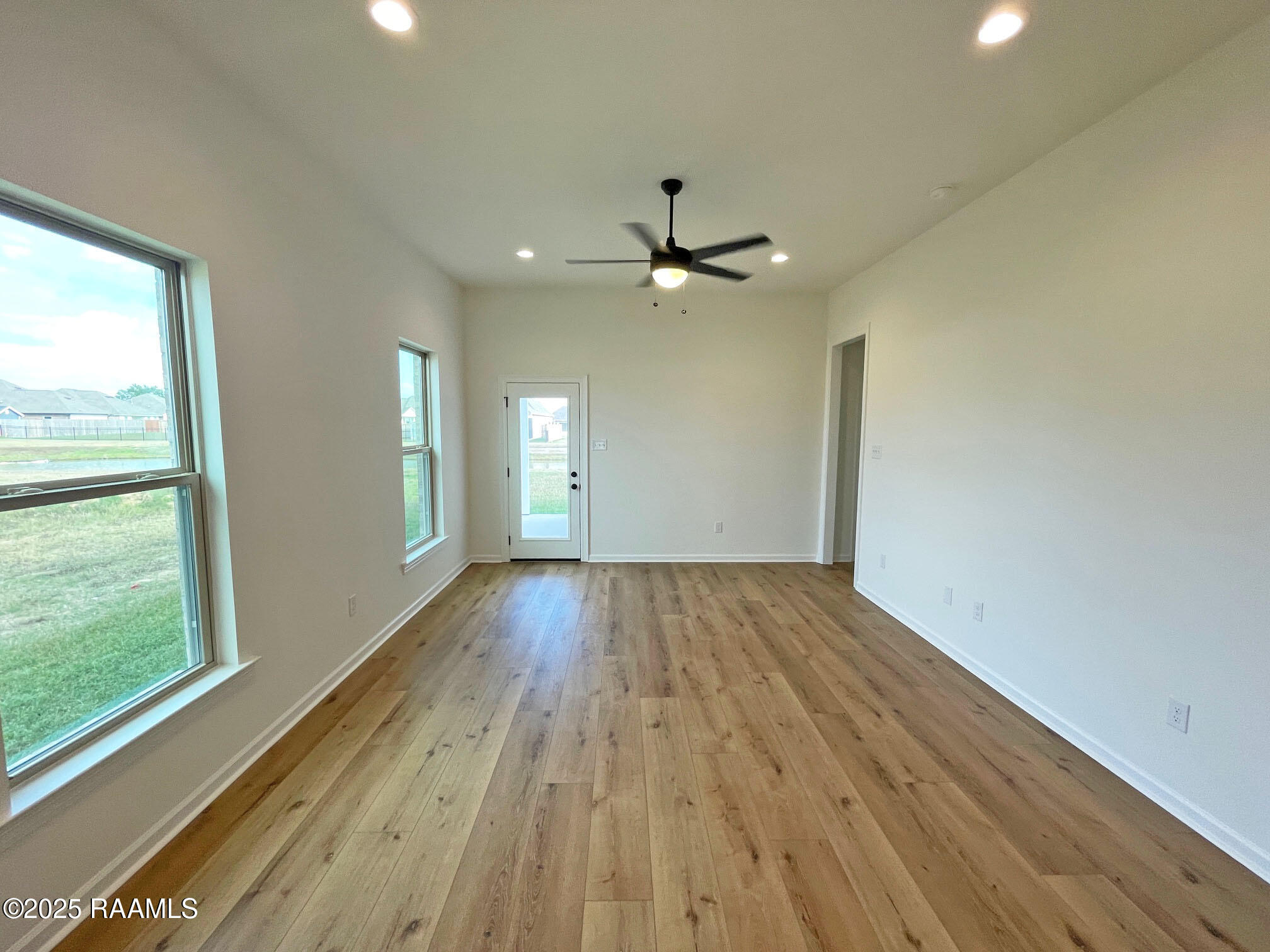 106 Dawson Maurice, LA 70555 - Photo 5 of 15 LIVING ROOM