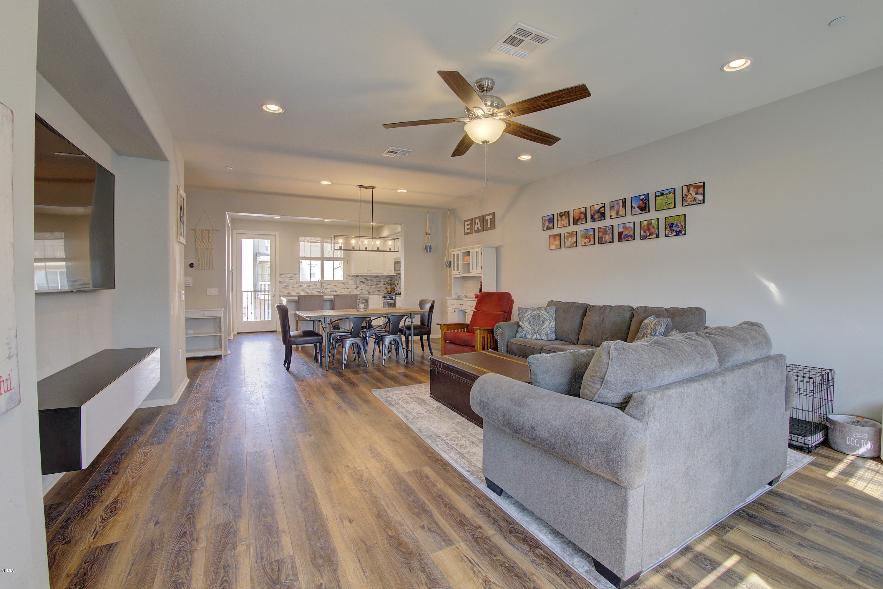 178 Prairie Street Camarillo, CA 93010 - Photo 21 of 74 a living room with furniture and wooden floor